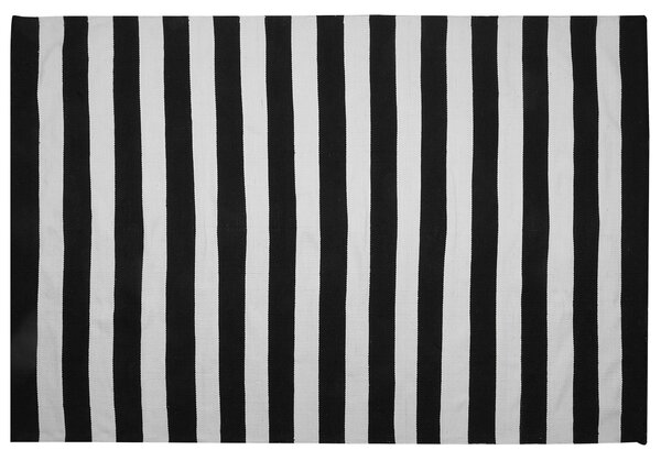 Vonkajší koberec čierno-biely 160 x 230 cm pruhovaný vzor ručne tkaný obdĺžnikový moderný