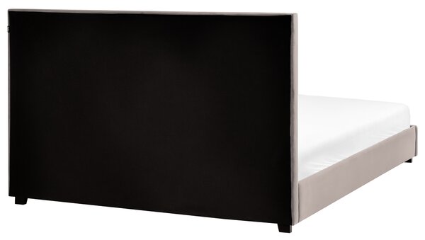 Posteľ sivobéžová zamatové čalúnenie 180 x 200 cm čalúnené čelo lamelový rošt moderný štýl spálňa