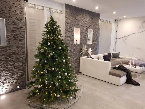Svietiaci umelý vianočný stromček NORDMANN LED, výška 210 cm, plast, zelená