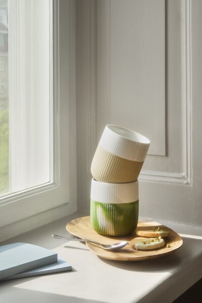 Porcelánový hrnček Fluted Contrast Sand 350 ml