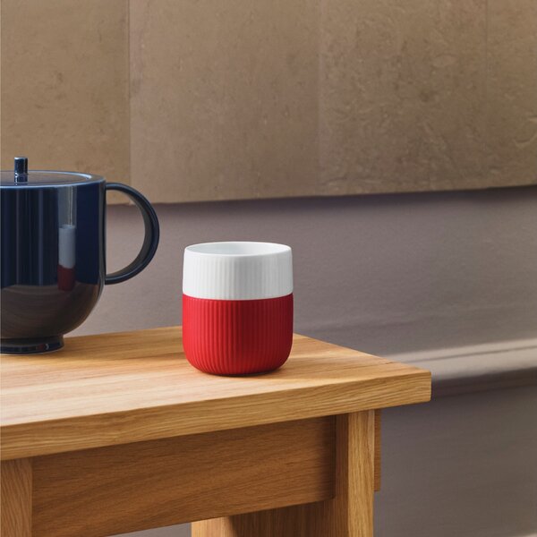 Porcelánový hrnček Fluted Contrast Crimson 350 ml