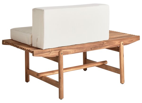 Záhradná lavica svetlé akáciové drevo 135 x 84 cm s vankúšmi krémová biela moderný rustikálny štýl exteriér terasa balkón