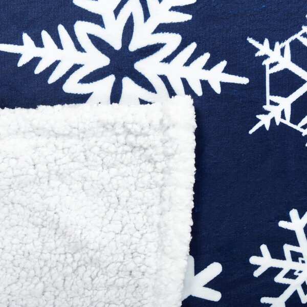 Deka modrá a biela mäkká polyester 150 x 200 cm dvojfarebná hrejivá prikrývka na posteľ so vzorom snehové vločky