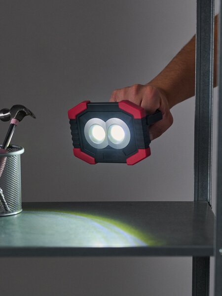 Sinsay - Prenosná pracovná LED lampa s rukoväťou - čierna