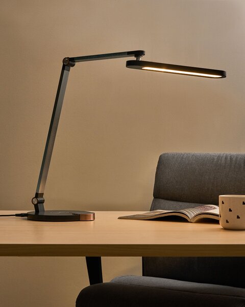 Stolná lampa čierna syntetický materiál 3 režimy teploty svetla plynulý stmievač bezdrôtová nabíjačka nastaviteľné tienidlo kancelária