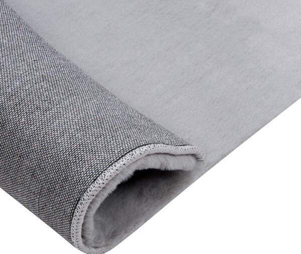 Koberec sivý umelá zajačia kožušina polyester 80 x 150 cm mäkký huňatý s vysokým vlasom obývačka spálňa
