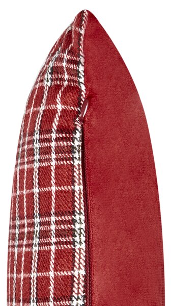Sada 2 dekoratívnych vankúšov červená polyester tartanový kockovaný vzor vianočný nápis 30 x 50 cm obdĺžnikový tvar dekorácie doplnky