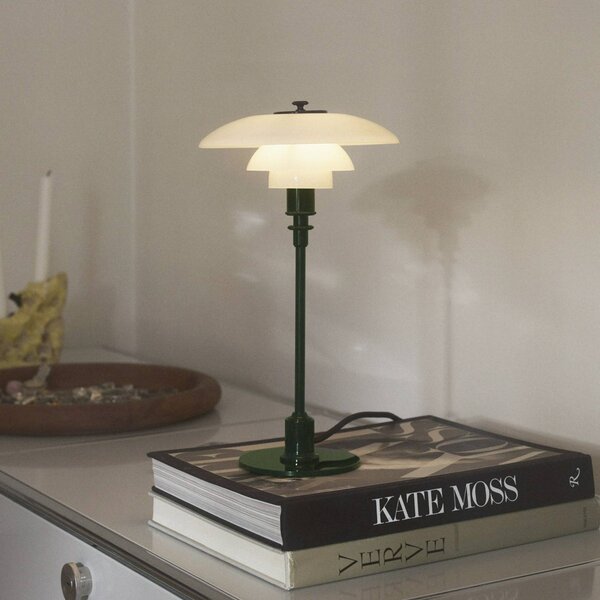 Louis Poulsen Stolová lampa PH 2/1, tmavozelená, Ø 20 cm, Zelená, Obývacia izba / jedáleň, Mosadz, Dizajn, Stojacie svietidlo