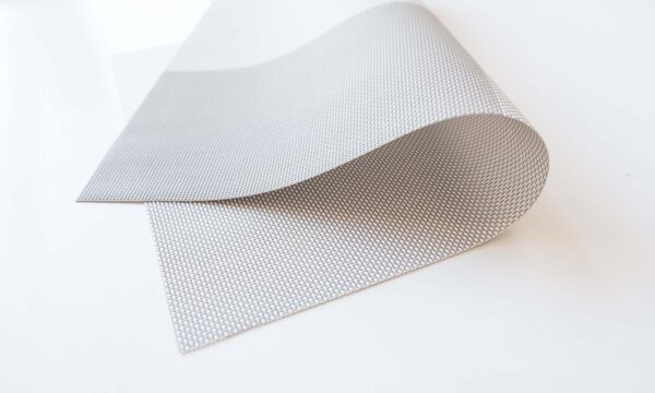 Prestieranie Deluxe 30 × 45 cm – Aida sivo-béžová
