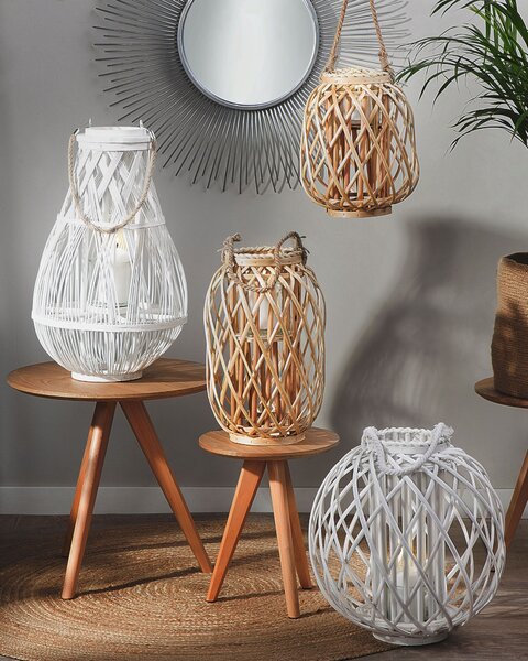 Lampáš biely bambusové drevo 56 cm izbový vonkajší so skleneným držiakom na sviečku škandinávsky boho