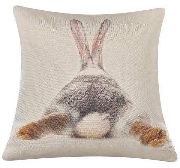 Sada 2 dekoratívnych vankúšov sivobéžová polyester bavlna 45 x 45 cm štvorcový tvar zvierací vzor motív zajaca moderný štýl doplnky