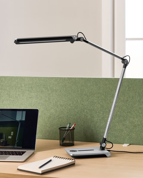 Stolná LED lampa strieborná syntetický materiál 3 režimy teploty svetla so stmievačom dotyková nastaviteľná kancelária