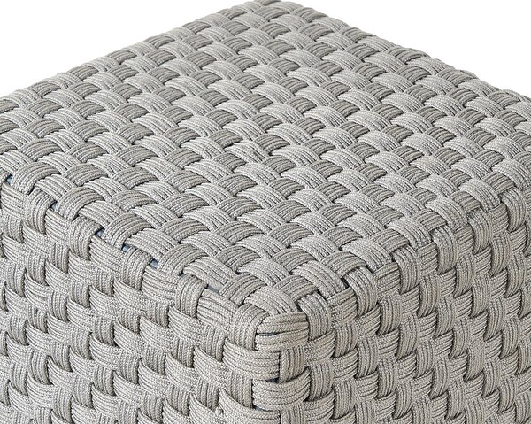 Vonkajší taburet sivý syntetický materiál 50 x 50 x 35 cm štvorcový tvar pletený ručná výroba puf podnožka moderný boho štýl záhrada