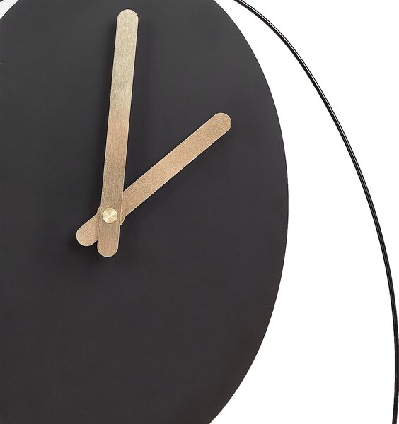 Nástenné hodiny čierne a zlaté oceľové kovové 31 x 45 cm moderný minimalistický dizajn bez číslic doplnky do obývacej izby