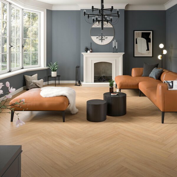 EGGER NatureSense Herringbone 8/32 Dub Casella prírodný SOL2152 1,98 m²
