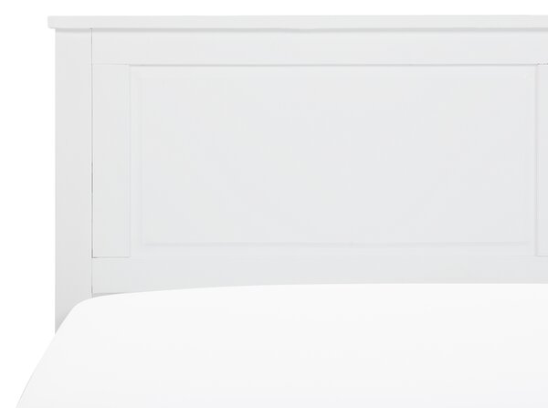Posteľ biela borovicové drevo 180 x 200 cm rám s roštom škandinávsky štýl spálňa