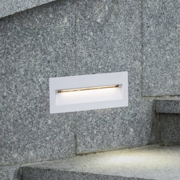 Lucande Nástenné svietidlo LED Loya, 23 x 8 cm, biele, IP54, Biela / opálová, Hliník, Moderný, Zapustené hranaté