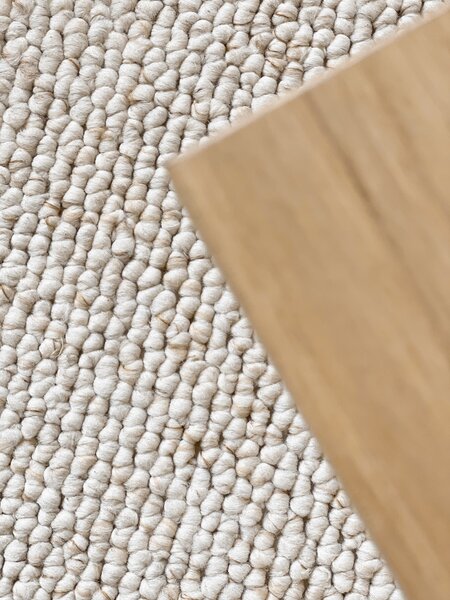 BT Carpet , Kusový koberec Wolly 102843 kruh, 133x133 (priemer) kruh, biela, obývacia izba