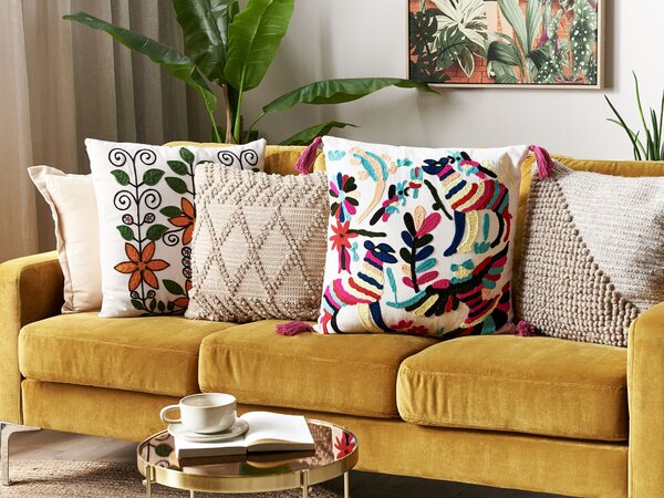 Sada 2 dekoratívnych vankúšov viacfarebná vlna bavlna 50 x 50 cm abstraktný zvierací vzor so strapcami štvorcový tvar boho štýl doplnky