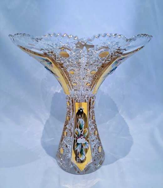 Váza tanečnice zdobená zlatom, smaltom a brusom 20.5 cm