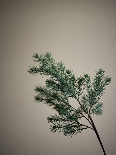Dekorativní umělá větvička Pine 73,5 cm