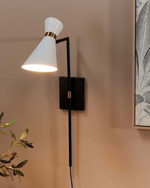Nástenná lampa biela kovová nastaviteľné tienidlo zlaté akcenty moderný industriálny štýl obývacia izba kancelária spálňa