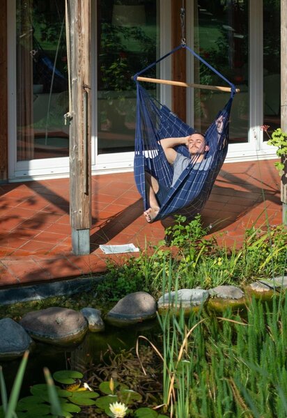 La Siesta DOMINGO COMFORT MODERN - závesné hojdacie kreslo vydrží rozmary počasia aj intenzívne zaťaženie