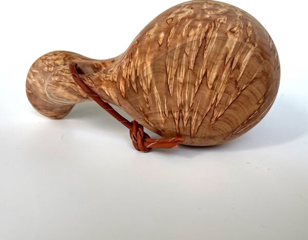 Pahkataide Fínsky hrnček Kuksa Metso, breza kučeravá