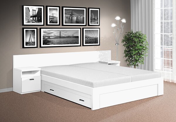 Manželská posteľ Simon s roštom a nočnými stolíkmi 180x200 farba lamina: biela 113