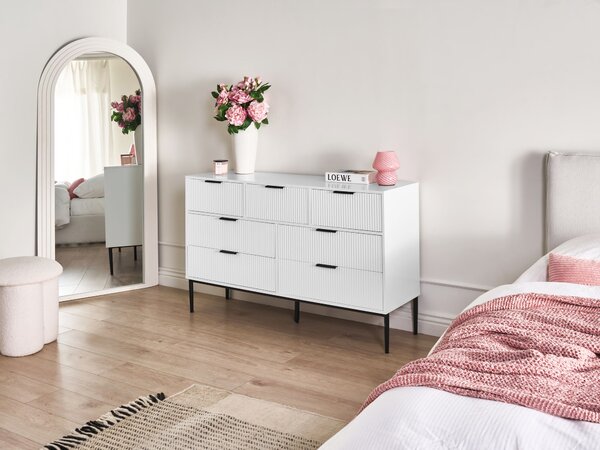 Komoda so 7 zásuvkami biela MDF moderný minimalistický dizajn obývacia izba úložný nábytok