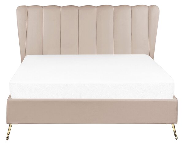 Posteľ sivobéžová zamatové čalúnenie 140 x 200 cm zlaté kovové nohy prešívané čelo s USB portom moderný glamour štýl spálňa