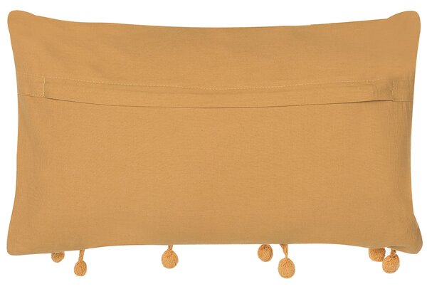 Sada 2 dekoratívnych vankúšov žltá viskóza bavlna 30 x 50 cm obdĺžnikový tvar bez vzoru so strapcami moderný boho štýl doplnky