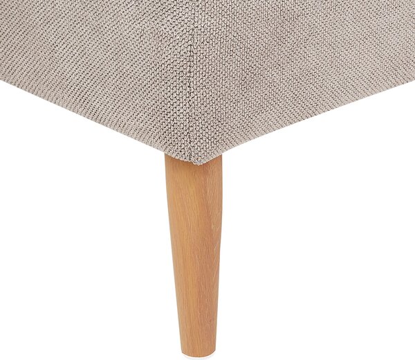 Leňoška béžová látková čalúnená drevené nohy podhlavník moderný minimalistický dizajn