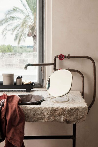 Ferm Living Stolové zrkadlo Pond, brass