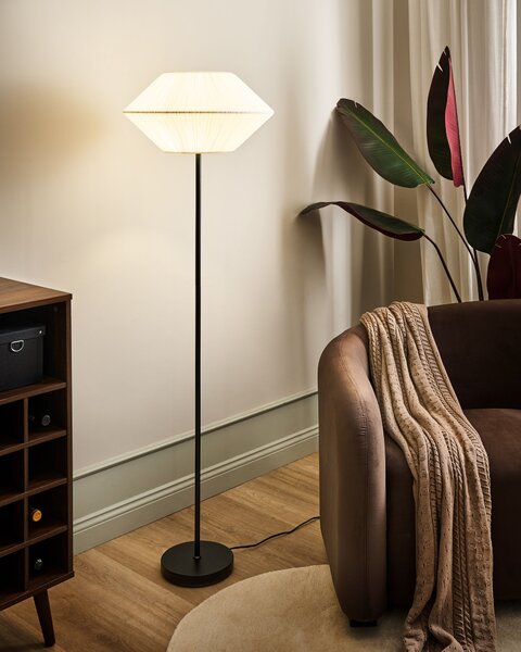 Stojaca lampa biela látkové tienidlo čierny železný podstavec 150 cm moderné svietidlo obývacia izba spálňa