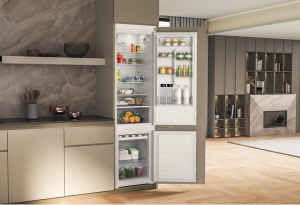 Whirlpool WHC20D011B1 + kupóny na daľší nákup - Chladnička kombinovaná zabudovateľná