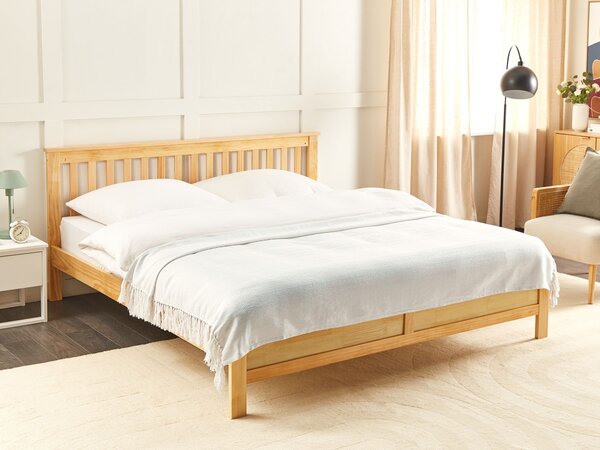 Deka biela bavlna 150 x 200 cm vzor chevron so strapcami prikrývka pléd klasický štýl spálňa