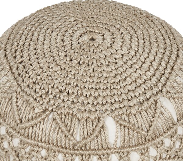 Záhradný puf béžový syntetický materiál 50 x 50 cm okrúhly tvar pletený makramé vzor taburet podnožka boho štýl interiér exteriér