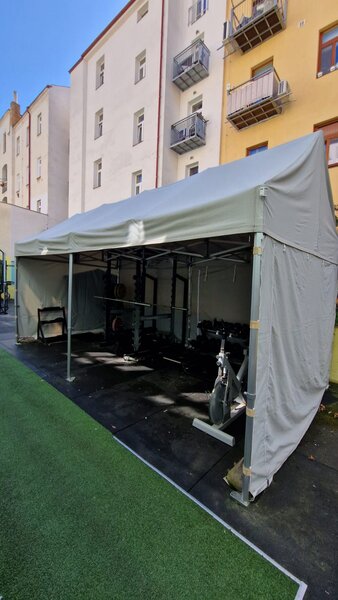 Nožnicový párty stan 3x6 m TENTino BH GABLED Farba opláštenia: 11A - ČIERNA