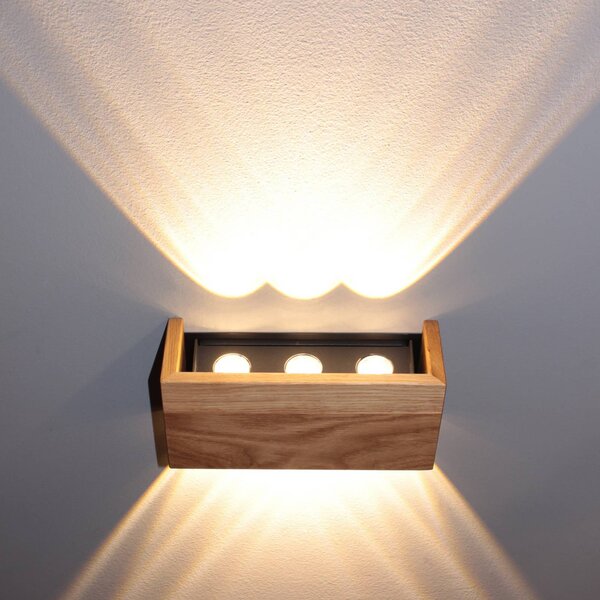 LED nástenné svetlo Shine-Wood, šírka 21 cm, dub/čierna, drevo, Svetlé drevo, Obývacia izba / jedáleň, Drevo