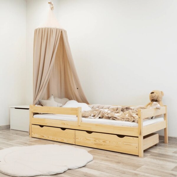 MAXMAX Detská posteľ z masívu PAVLÍK 2 - 200x90 cm