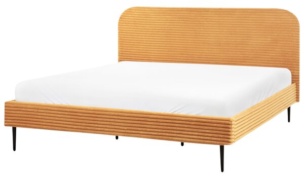 Posteľ oranžová menčestrová 180 x 200 cm čalúnené čelo čierne nohy lamelový rošt minimalistický dizajn