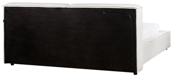 Posteľ krémová biela látkové čalúnenie 160 x 200 cm s roštom hrubé čalúnené čelo retro tradičný štýl