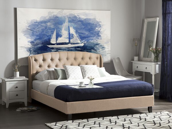 Posteľ s roštom béžová 140 x 200 cm polyesterový čalúnený rám prešívané čelo moderný dizajn