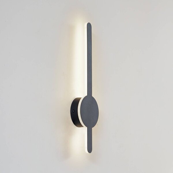 Lindby Nástenné svietidlo LED Borian, čierna farba, hliník, 40 cm, Čierna, Obývacia izba / jedáleň, Plast, Moderný, Nástenné svietidlo