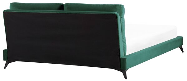 Posteľ zelená zamatové čalúnenie 180 x 200 cm lamelový rošt hrubé vystužené čelo spálňa