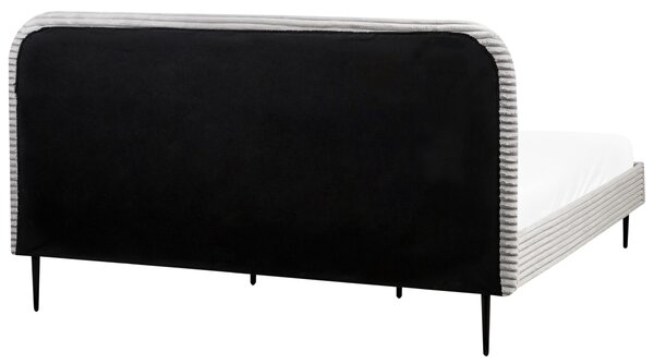 Posteľ svetlosivá menčestrová 180 x 200 cm čalúnené čelo čierne nohy lamelový rošt minimalistický dizajn