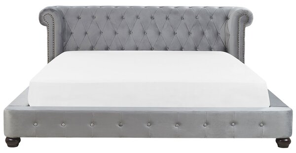 Posteľ sivá zamatová čalúnená 180 x 200 cm prešívané čelo v štýle Chesterfield klasický dizajn