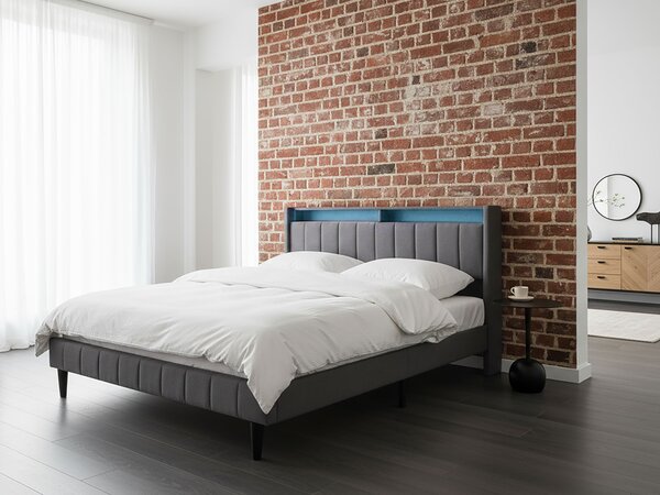 Posteľ tmavosivá látková čalúnená 160 x 200 cm čalúnené čelo s LED USB port moderný dizajn