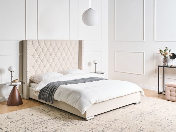Posteľ krémová biela zamatová čalúnená 160 x 200 cm prešívané čelo elegantný glamour dizajn